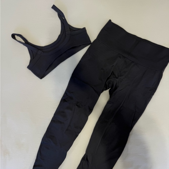 Set Active Set - Picture 2 of 5